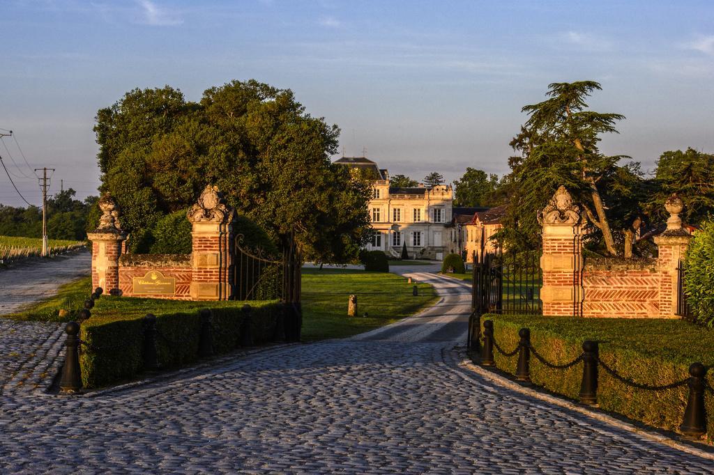 Chateau Giscours Hotel Labarde Bagian luar foto